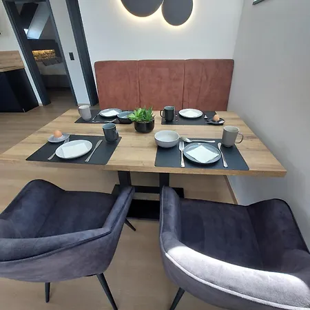 L'appart - New - Free Parking - Self Check-in - Terrasse Apartament Eynatten